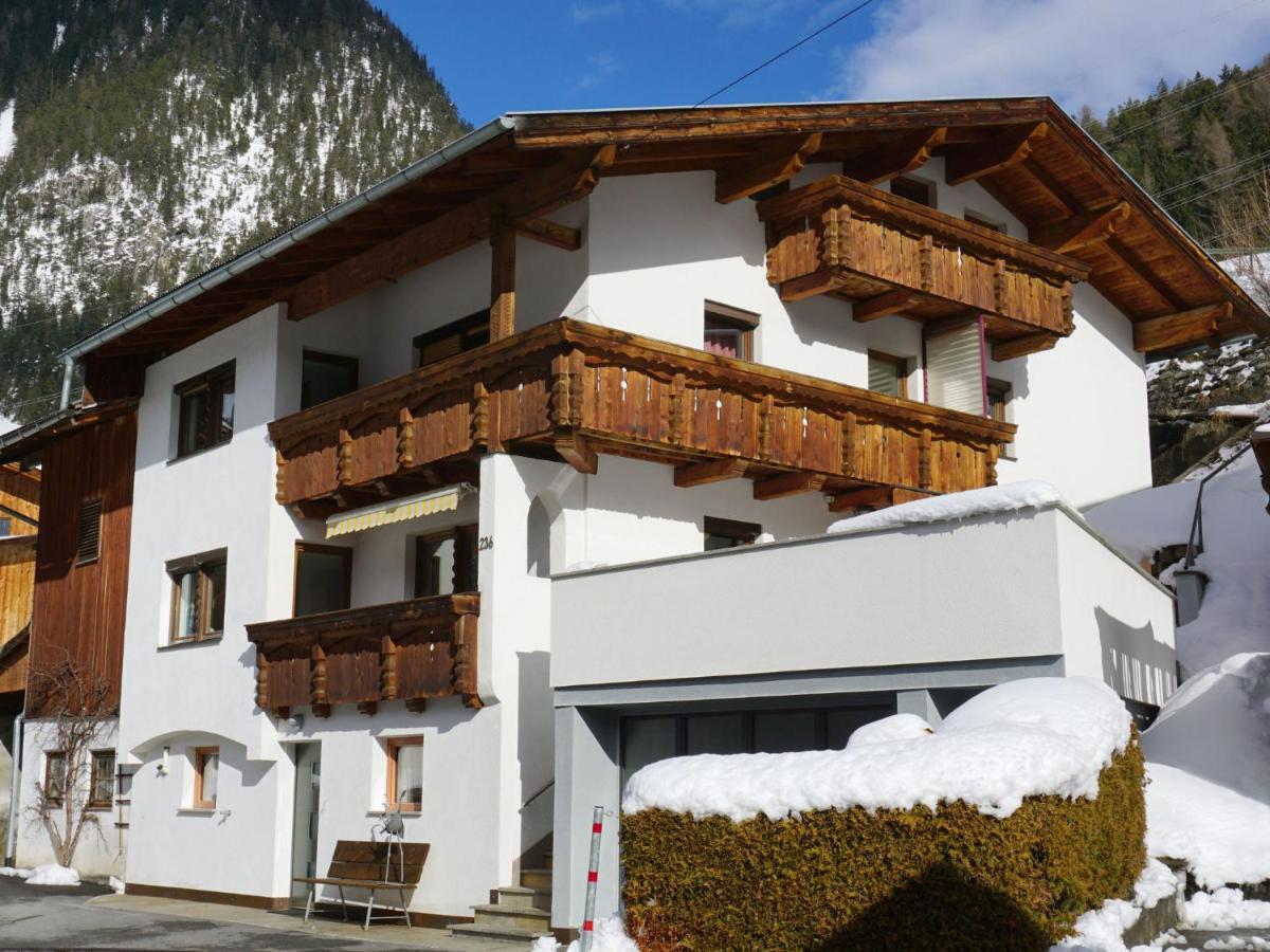 Holiday Home Hoelzl By Interhome Flirsch Esterno foto